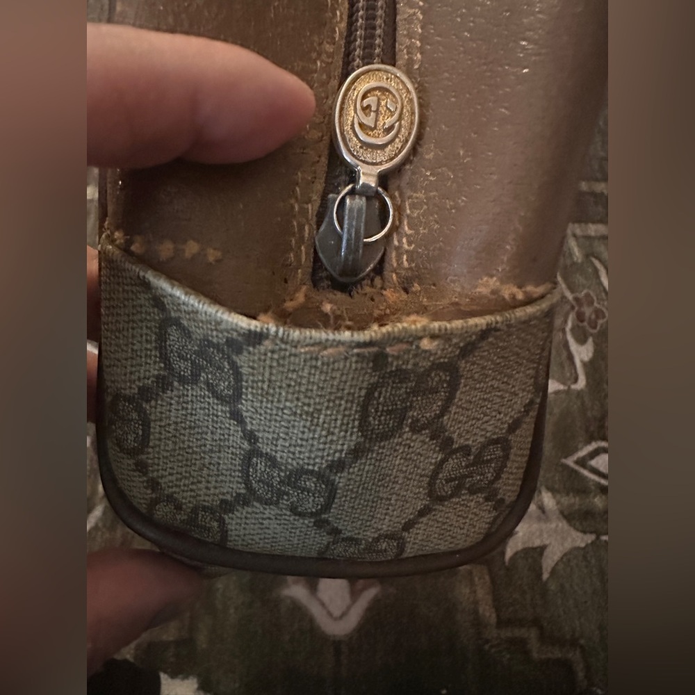 Gucci Clutch Second Bag - Picture 9 of 10
